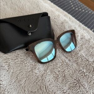 Diff Eyewear Bella Sunglasses Tortoise Frames Blue Lens